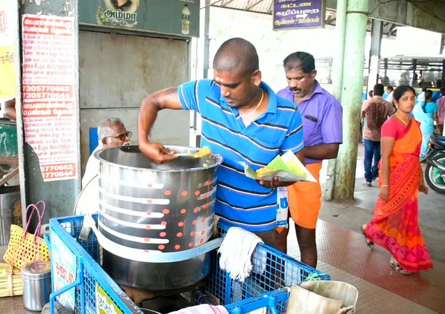 Sudharshan selling Sundal