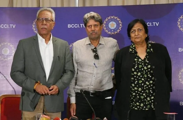kapil dev