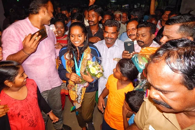 Elavenil Valarivan