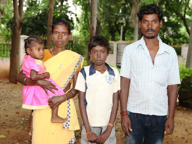 சின்னபாப்பா, கோவிந்தராஜ், எழுமலை