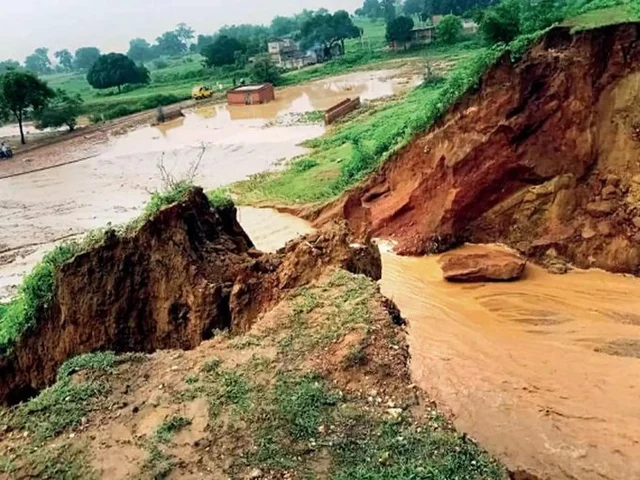 konar Canal collapse