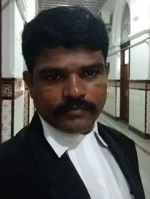 வழக்கறிஞர் இதய அமுதன்