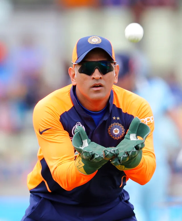 Dhoni