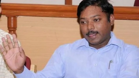 சசிகாந்த் செந்தில்