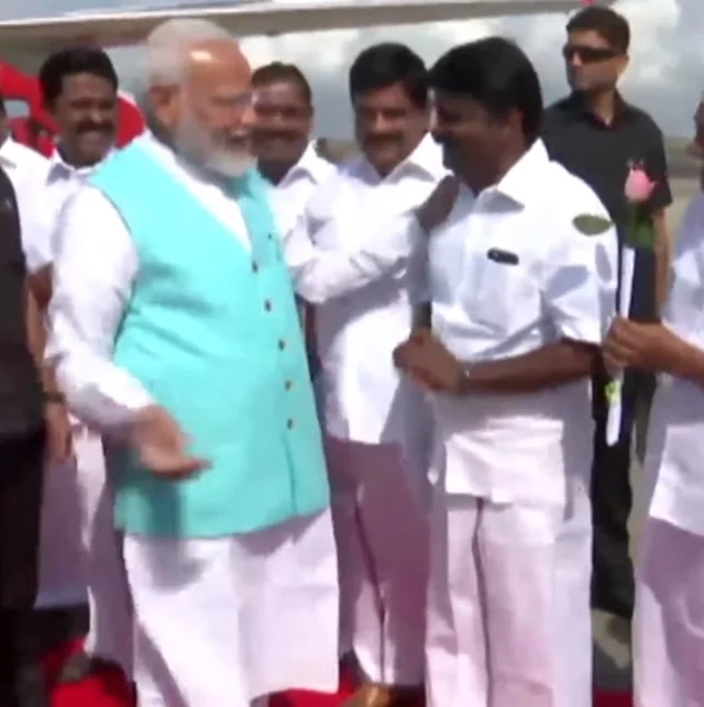 விஜயபாஸ்கர், மோடி