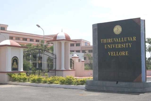 திருவள்ளுவர் பல்கலைக் கழகம்