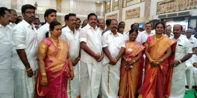 முதல்வர் எடப்பாடி பழனிசாமி, எம்.எல்.ஏ வெங்கடாசலம்