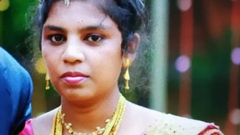 Merlin Divya