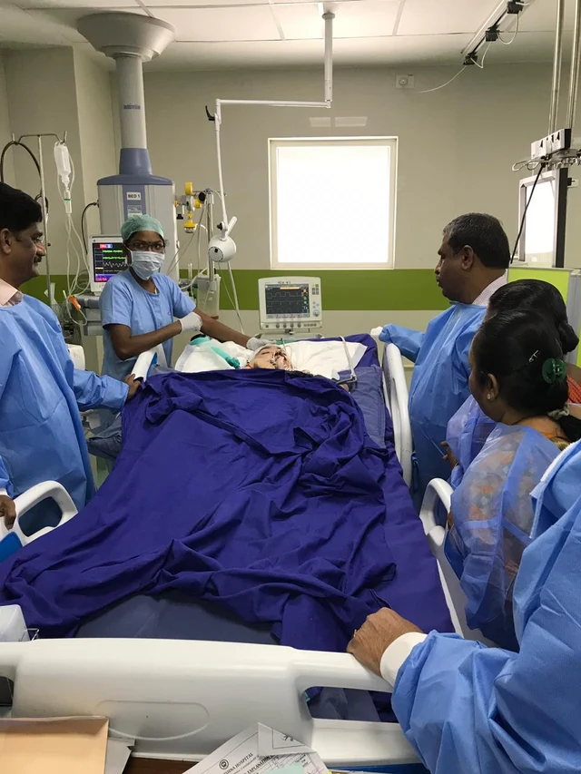 மருத்துவமனையில் ஜக்கு