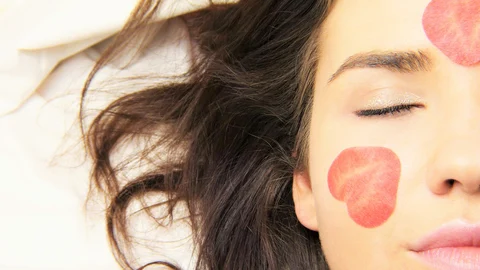 Travel time Skincare tips