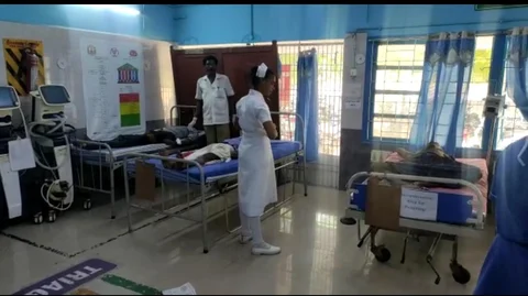சாராயம் குடித்ததால் சிகிச்சையில் இருப்பவர்கள்