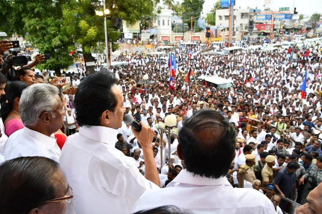 கலைஞர் சிலை திறப்பு விழாவில் பேசும் ஸ்டாலின்