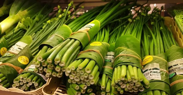 வாழை இலை பேக்கிங்