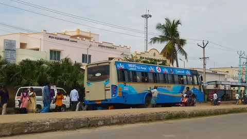 Hospital - Bus stop