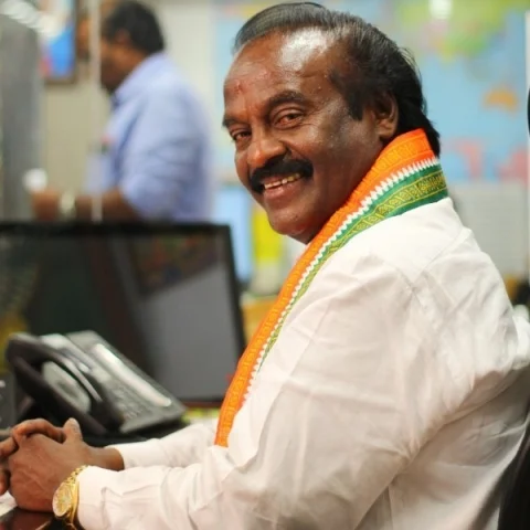வசந்தகுமார்