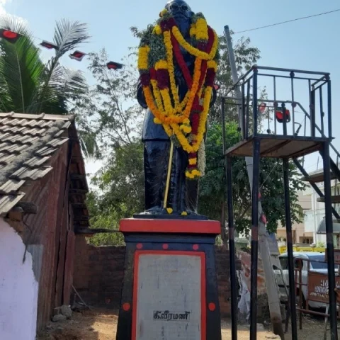 Periyar Statue