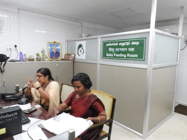All women passenger facilitation centre senthamil selvi