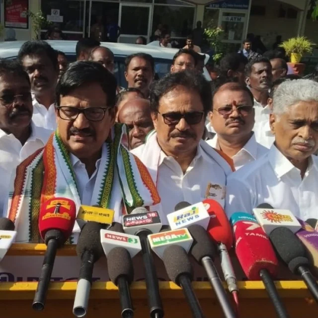 செய்தியாளர் சந்திப்பில் கே.எஸ்.அழகிரி