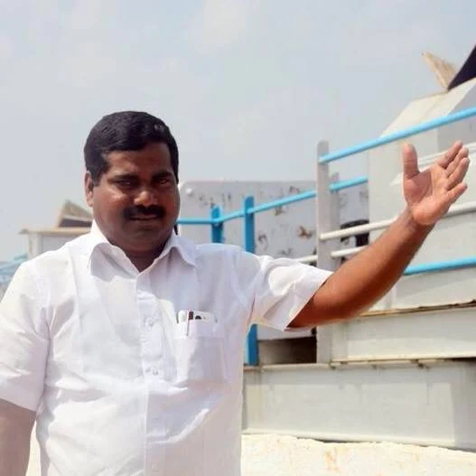 விவசாயி இளங்கீரன்