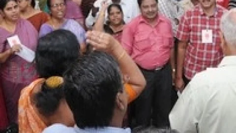 வங்கி ஊழியர்கள் போராட்டம்!