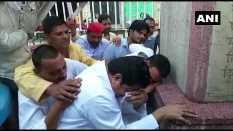 SP leader Firoz Khan