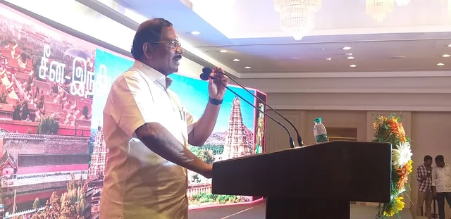 மாஃபா பாண்டியராஜன்