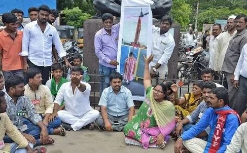 பிரீத்தியின் பெற்றோர்