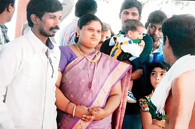 திரைப்பட விழாவில் முருகன்