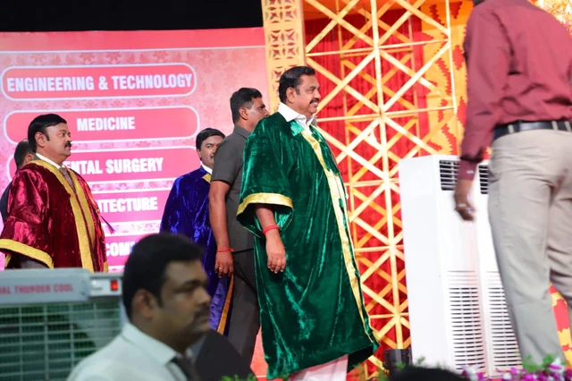 எடப்பாடி பழனிசாமி