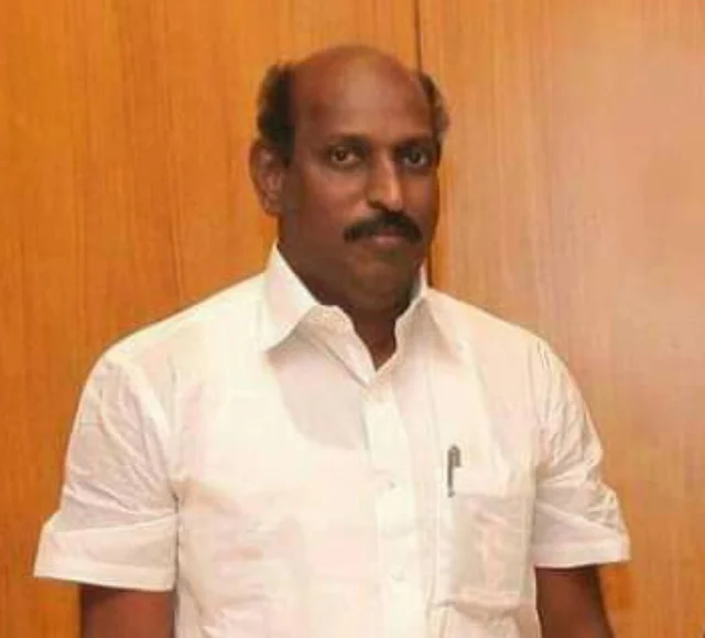ஜான் தங்கம்