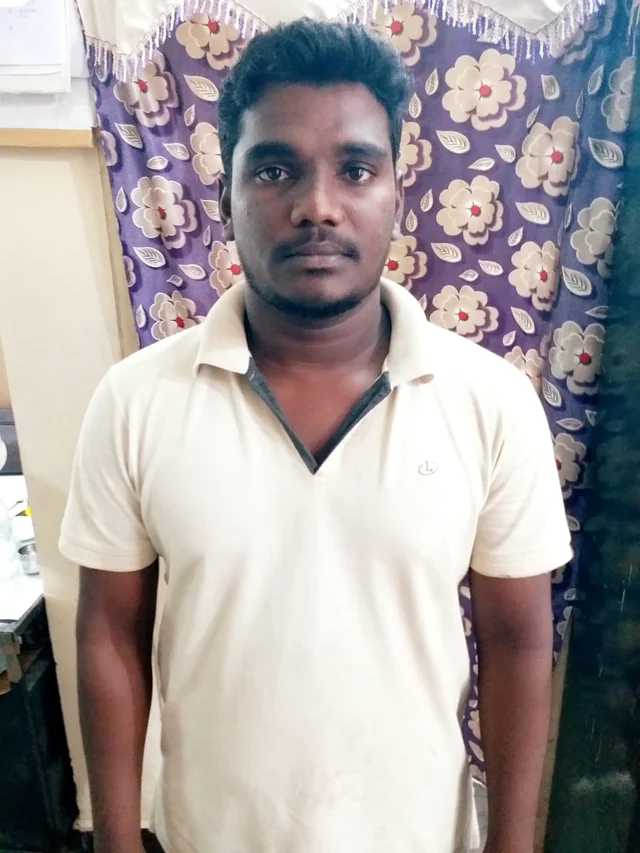 கைது செய்யப்பட்ட ராபர்ட் என்கிற ராஜா