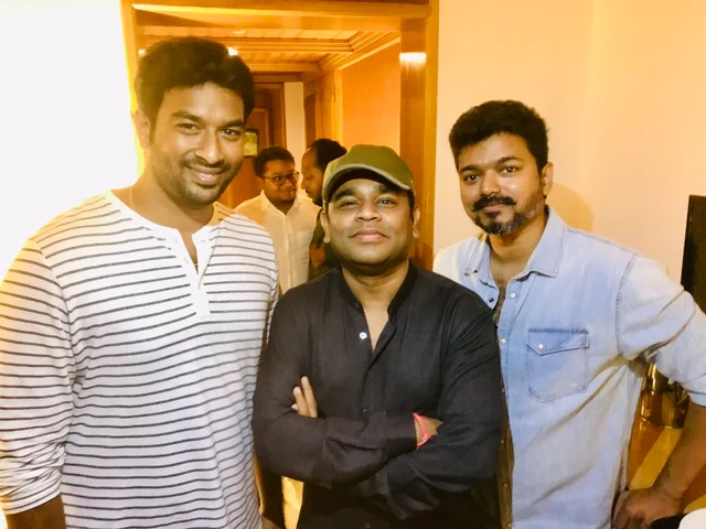 பாடலாசிரியர் விவேக், ரஹ்மான், விஜய்
