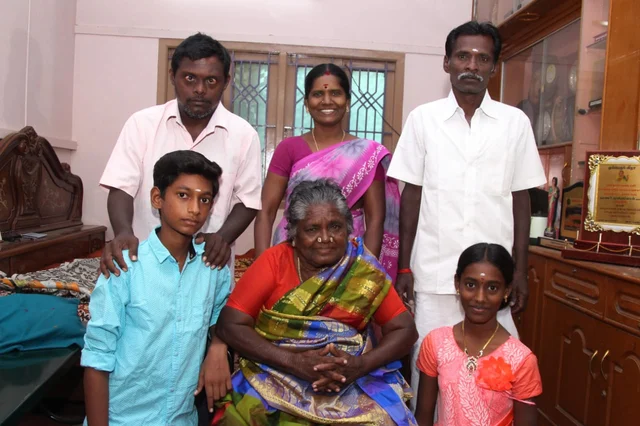 பரவை முனியம்மா குடும்பம் (பழைய படம்)