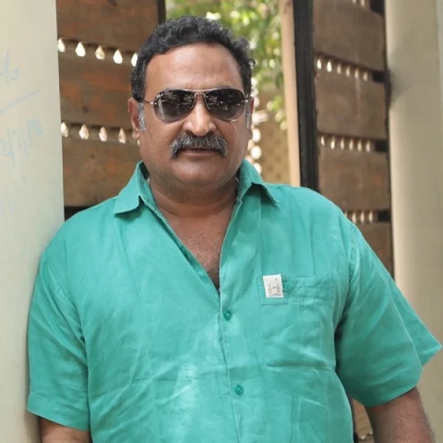நரேன்