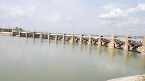 மேட்டூர் அணை