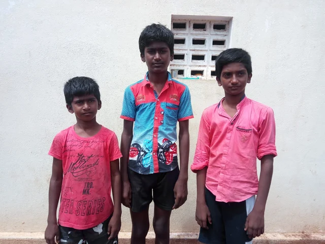சிறுவர்கள்