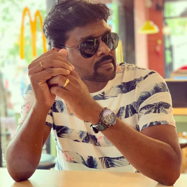 வினோத் பாபு