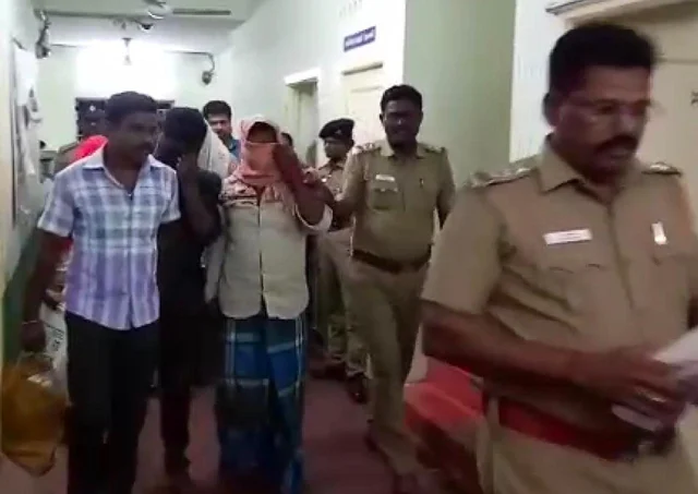 Police arrest drug dealers
