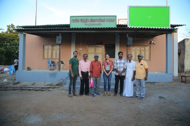 Laabam movie team