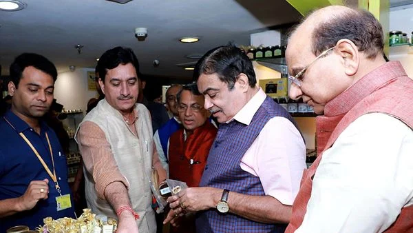 Nitin Gadkari
