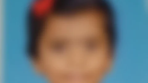 சிறுமி ராகவி