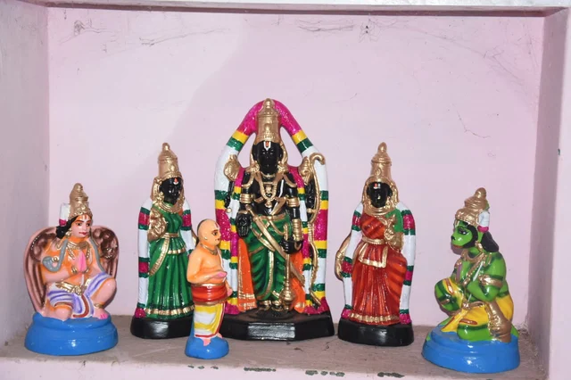 Golu Dolls