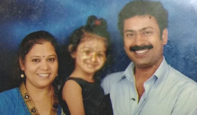 ராகவி, குழந்தையுடன் சசிக்குமார்