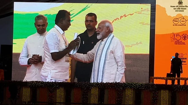 எஸ்.பி.வேலுமணி