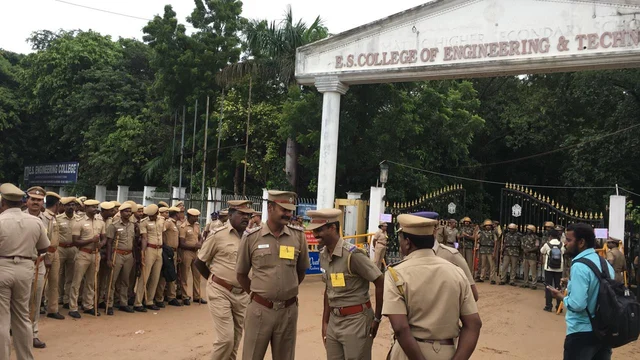 Live Updates: நாங்குநேரியை கைப்பற்றியது அ.தி.மு.க!
