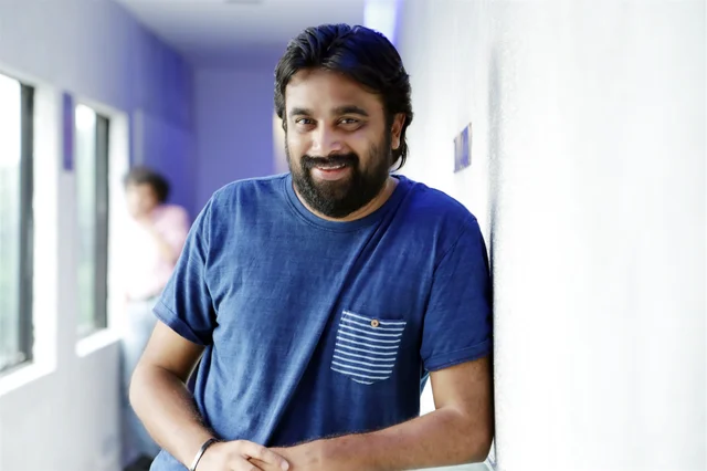 சசிகுமார்