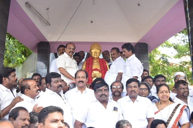 கடம்பூர் ராஜு