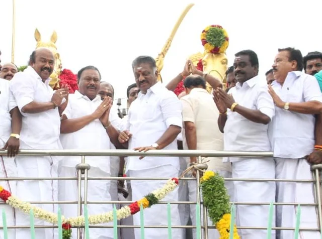 ஓ.பி.எஸ்
