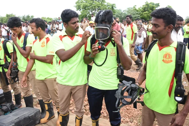 மீட்புப் பணி