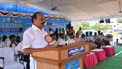 அமைச்சர் கடம்பூர் ராஜூ